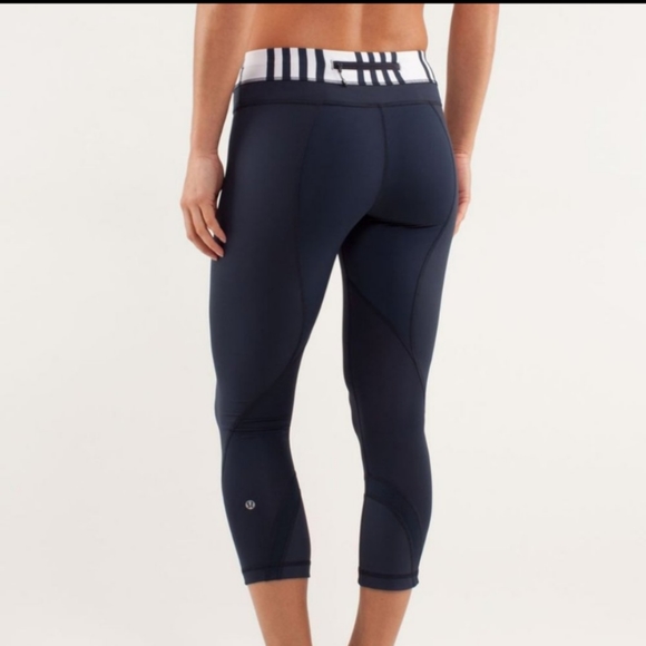 lululemon athletica Pants - Lululemon Run Inspire Crop Leggings Inkwell